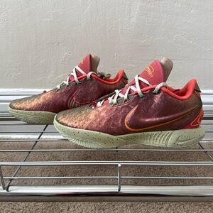 NIKE LEBRON XXI — ‘QUEEN CONCH’ — BRAND NEW NEVER WORN